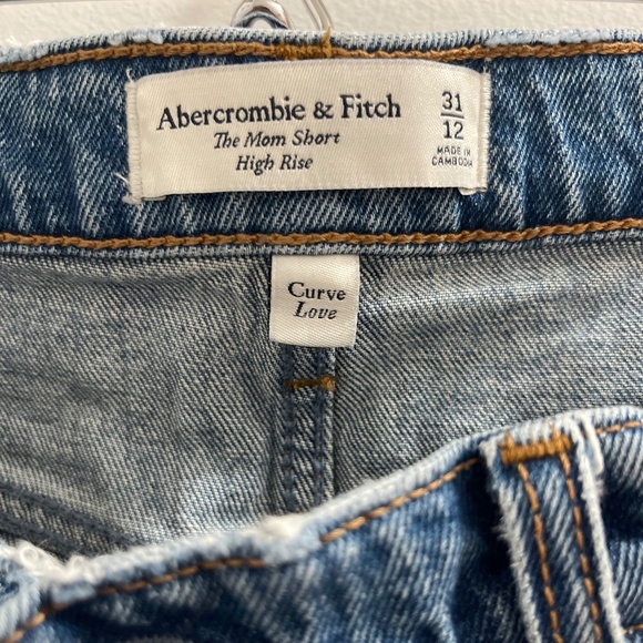 Abercrombie & Fitch The Mom Short - High Rise CURVE LOVE - Picture 1 of 8
